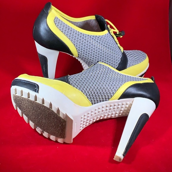 BCBG Shoes - Women’s heels